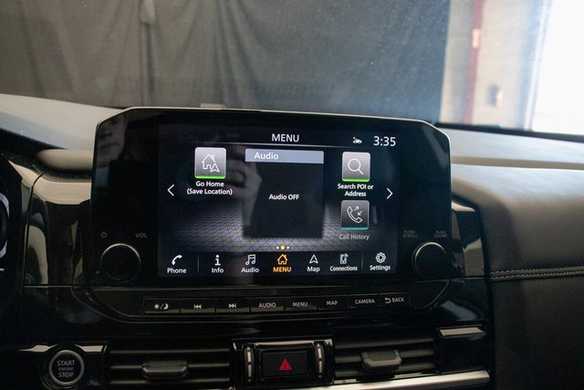 Used 2024 Nissan Pathfinder Platinum w/ Cargo Package image 38