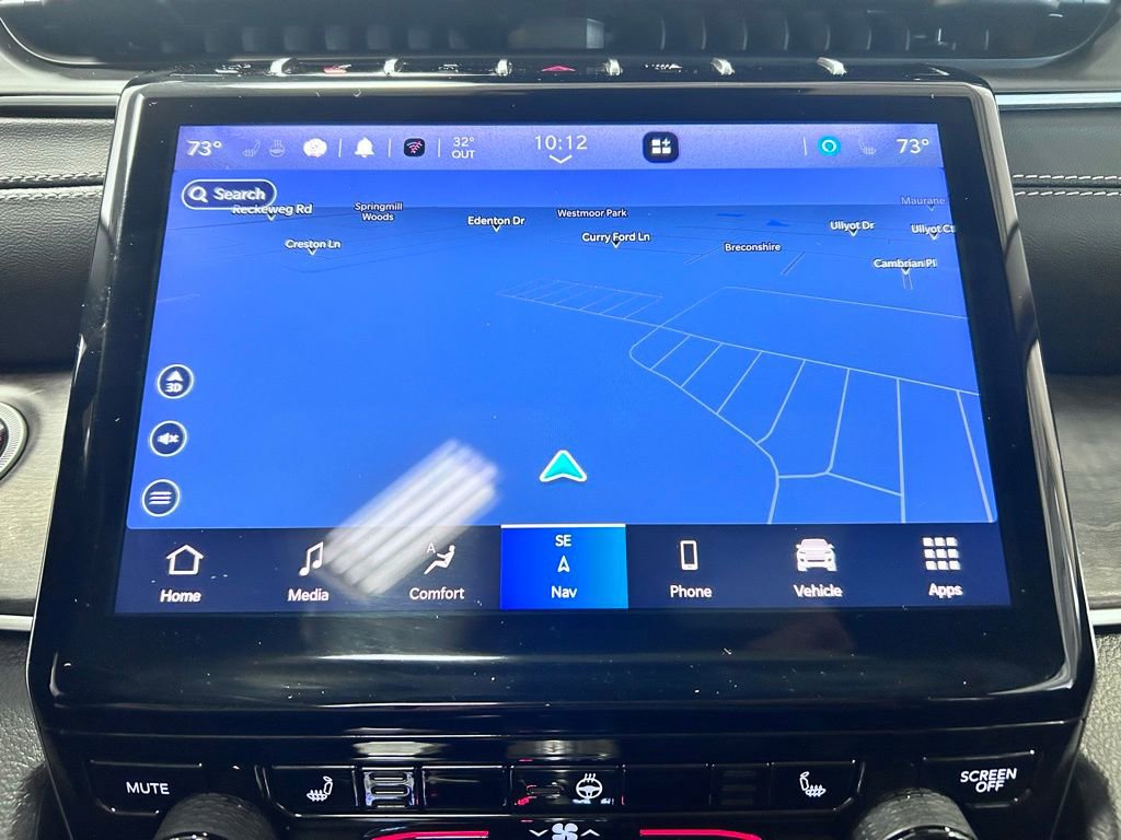 Used 2023 Jeep Grand Cherokee Limited w/ Trailer Tow Package image 15