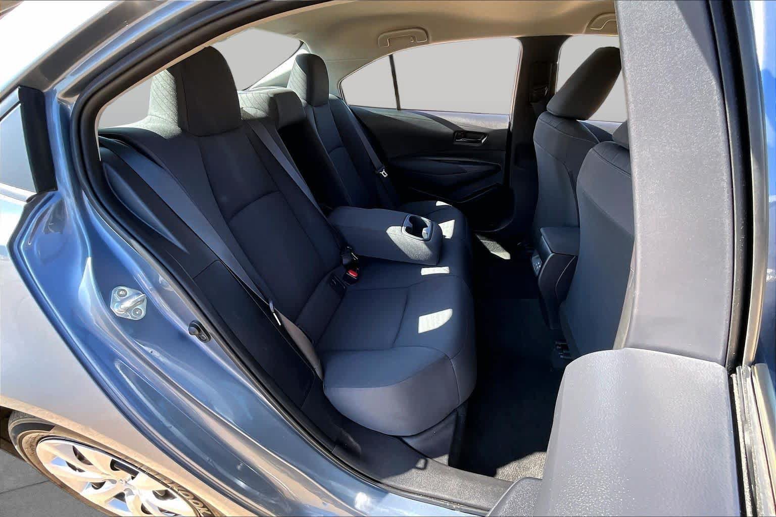 Used 2026 Toyota Corolla LE FWD image 18