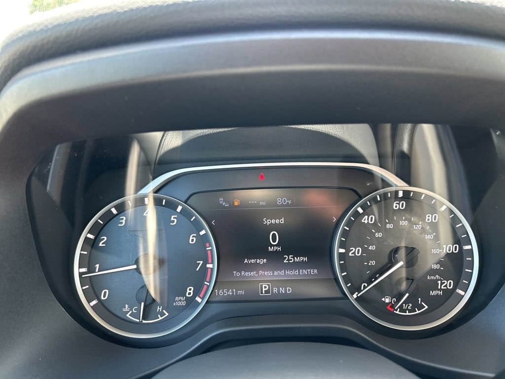 Certified 2024 Nissan Titan SV w/ SV Convenience Package RWD image 25