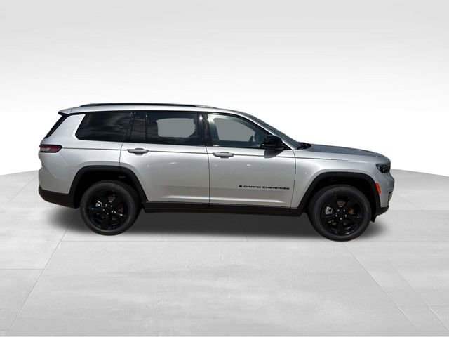 New 2025 Jeep Grand Cherokee L Limited w/ Black Appearance Package RWD image 25