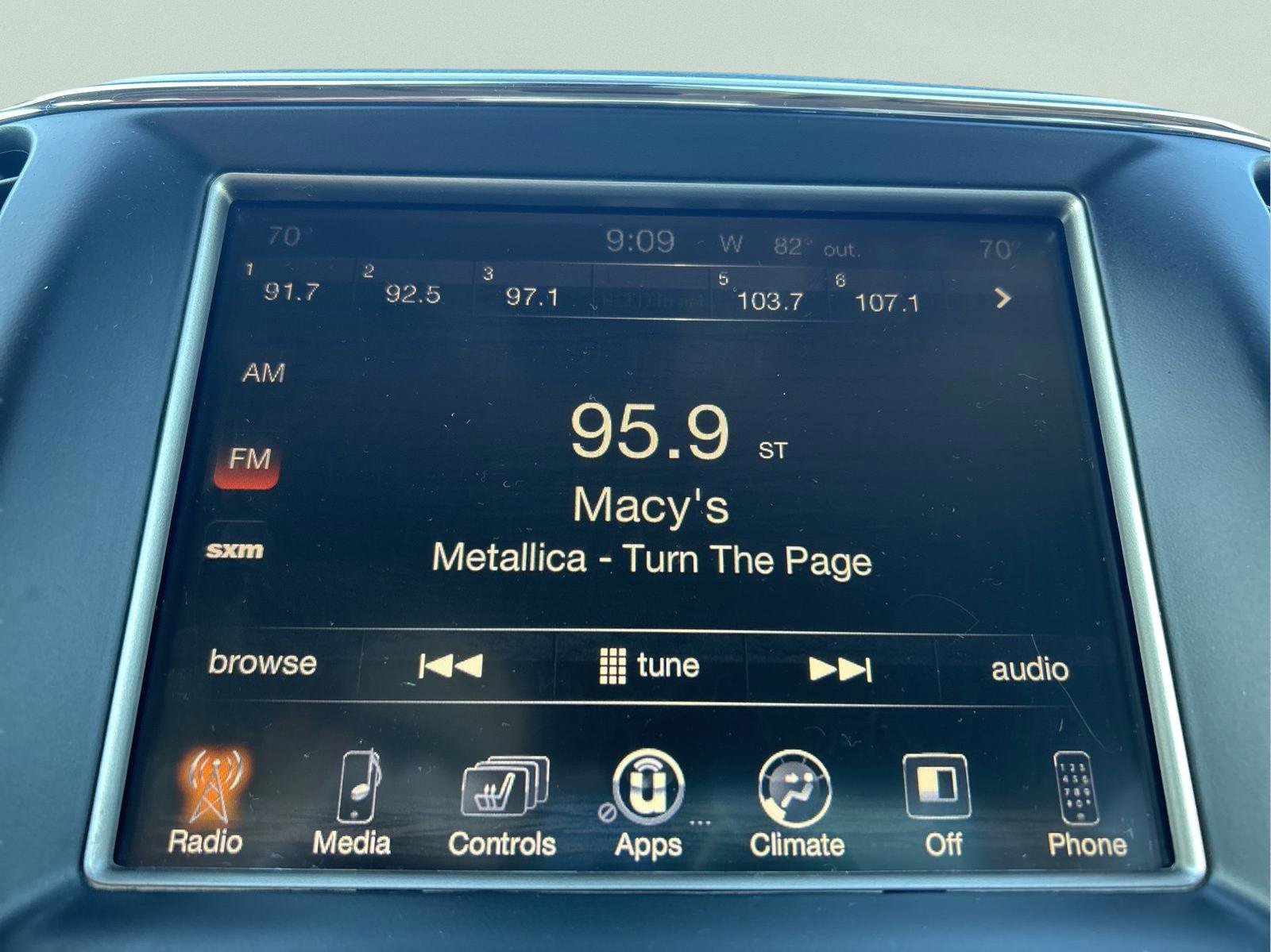 Certified 2017 Jeep Grand Cherokee Limited image 19