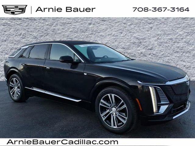 Certified 2024 Cadillac Lyriq Luxury image 1
