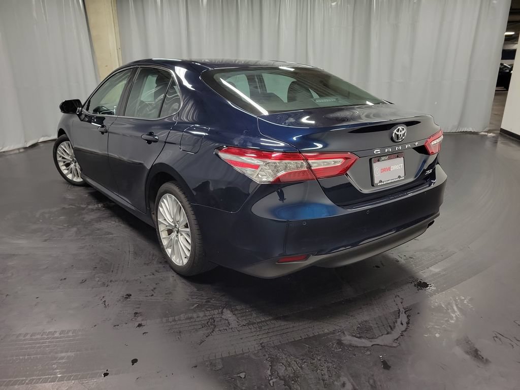 Used 2018 Toyota Camry XLE FWD image 6
