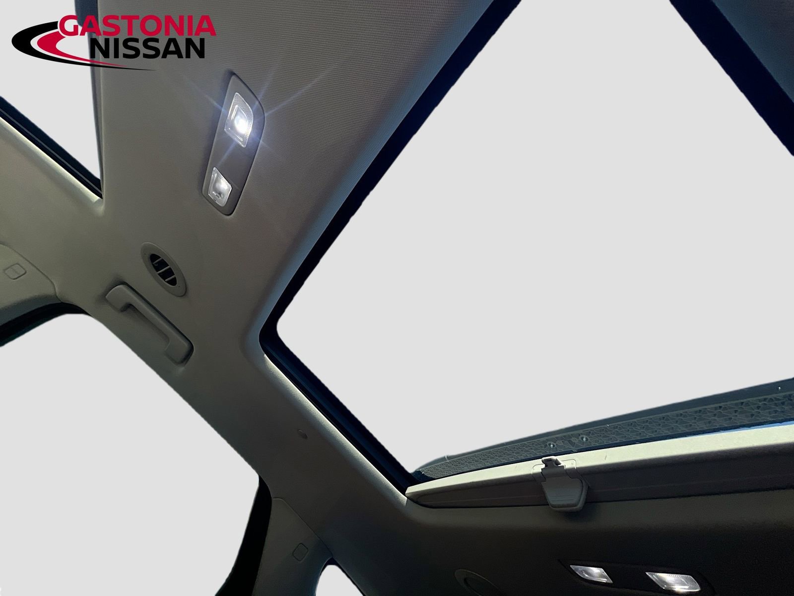 Used 2018 Buick Enclave Avenir w/ Avenir Technology Package image 47