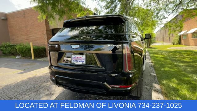Used 2025 Cadillac Escalade IQ Sport 1 w/ Smart Trailering package AWD/4WD image 7