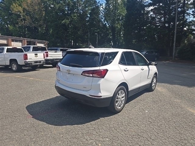 Certified 2024 Chevrolet Equinox LS w/ LS Convenience Package image 5