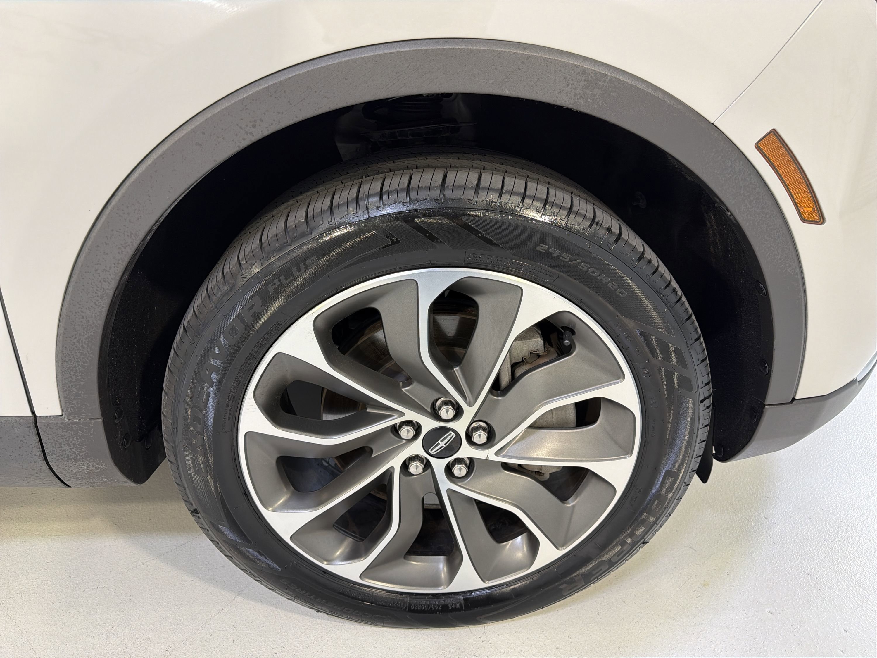 Used 2022 Lincoln Nautilus Reserve FWD image 30