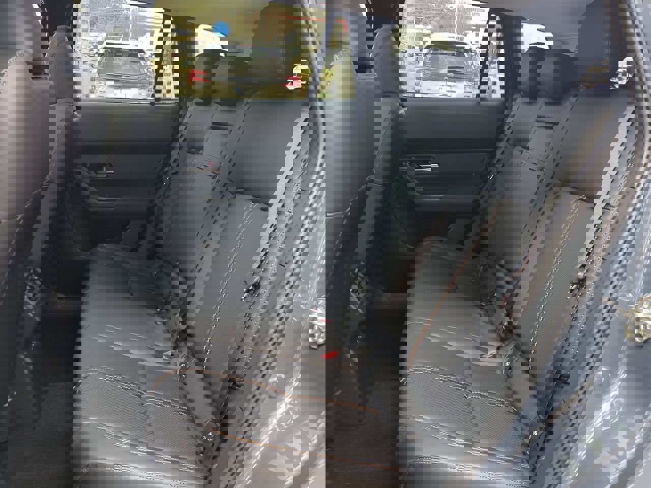 New 2025 MAZDA CX-50 2.5 Hybrid w/ Premium Plus Pkg image 12