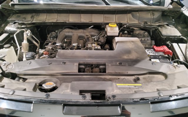 Used 2025 Nissan Pathfinder SL FWD image 15