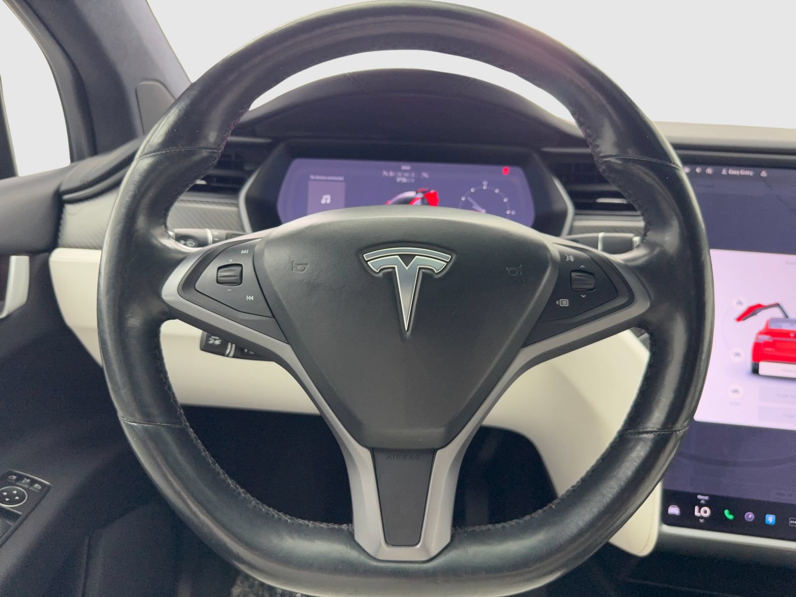 Used 2018 Tesla Model X 75D AWD/4WD image 28