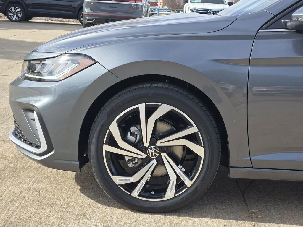 New 2026 Volkswagen Jetta SEL image 5