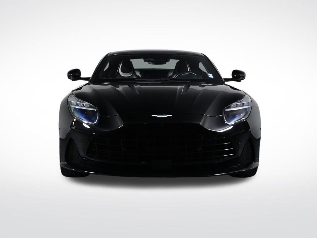 Used 2024 Aston Martin DB12 Coupe RWD image 8