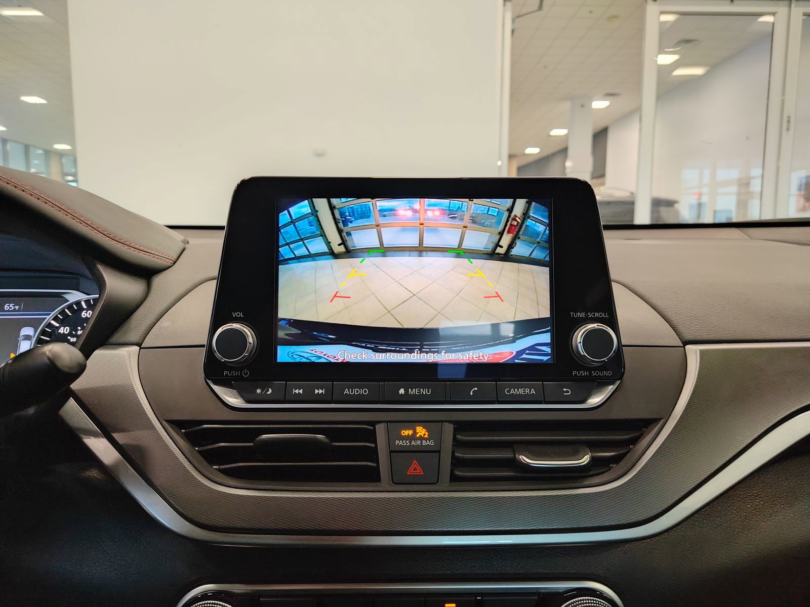 Used 2024 Nissan Altima 2.5 SR image 25