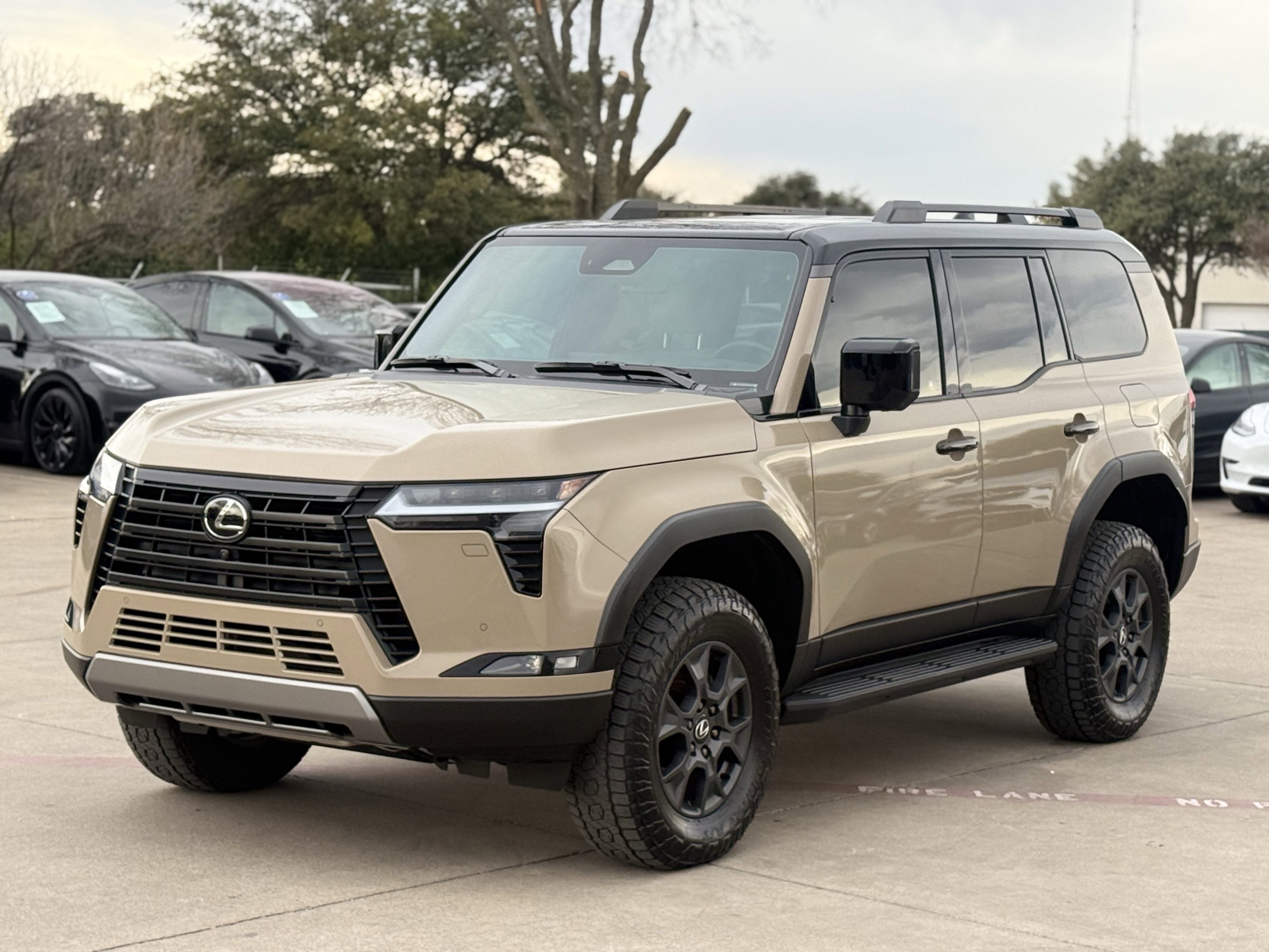 Used 2025 Lexus GX 550 image 3