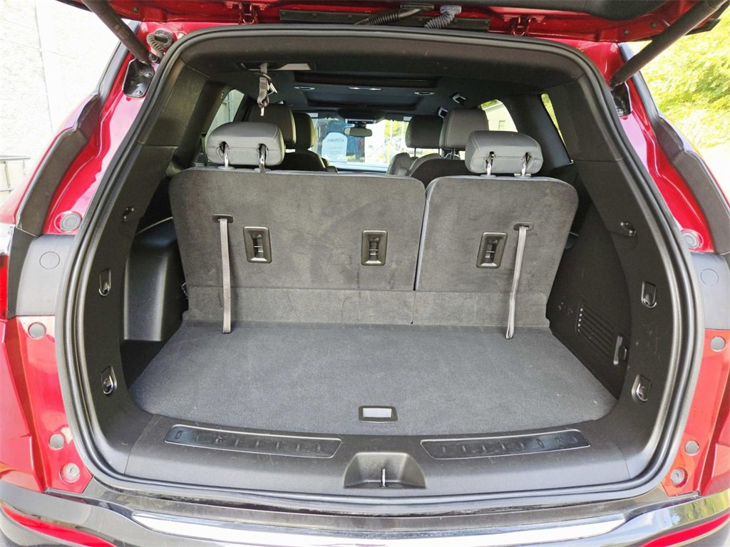 Used 2023 Buick Enclave Essence w/ Experience Buick Package image 17