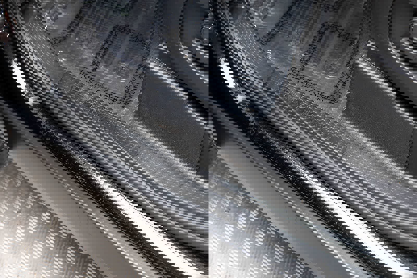 Used 2025 Land Rover Defender 110 S image 25