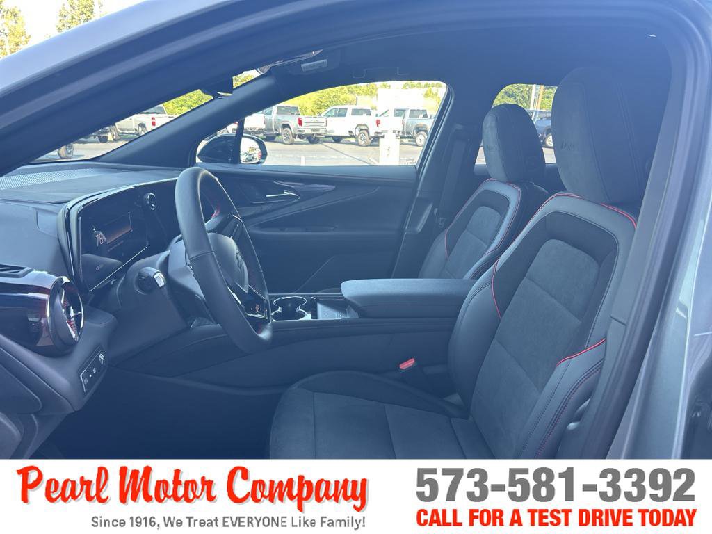 New 2024 Chevrolet Blazer EV RS image 11