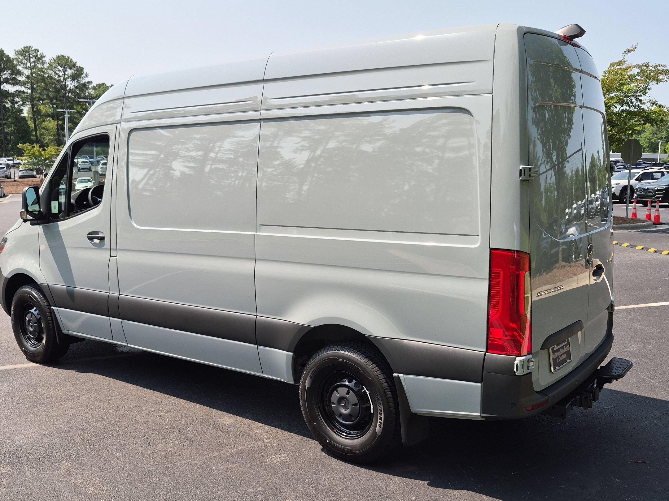 New 2026 Mercedes-Benz Sprinter 2500 image 8