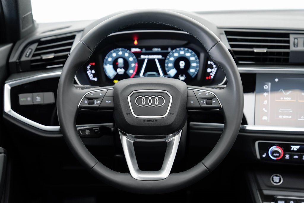 Certified 2024 Audi Q3 2.0T Premium image 16