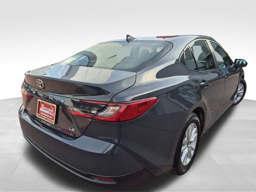 Used 2025 Toyota Camry Hybrid image 10