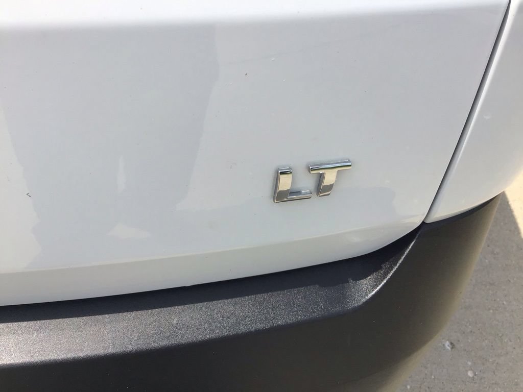 Used 2023 Chevrolet Traverse LT AWD/4WD image 34