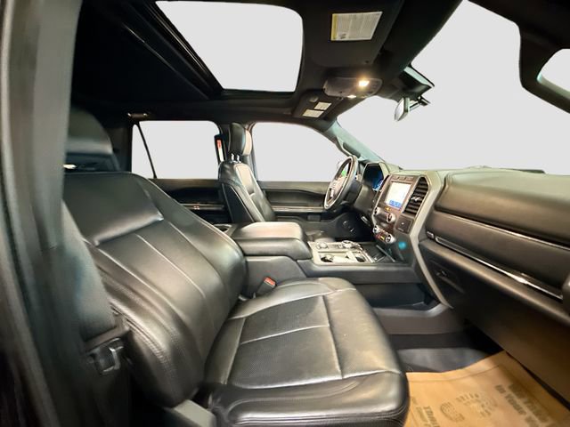 Used 2020 Ford Expedition XLT w/ Equipment Group 202A image 31