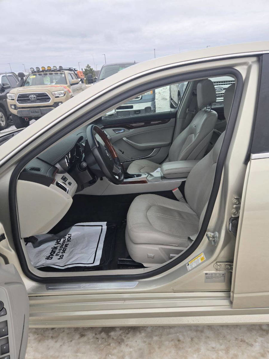 Used 2013 Cadillac CTS Luxury w/ Wood Trim Package image 10