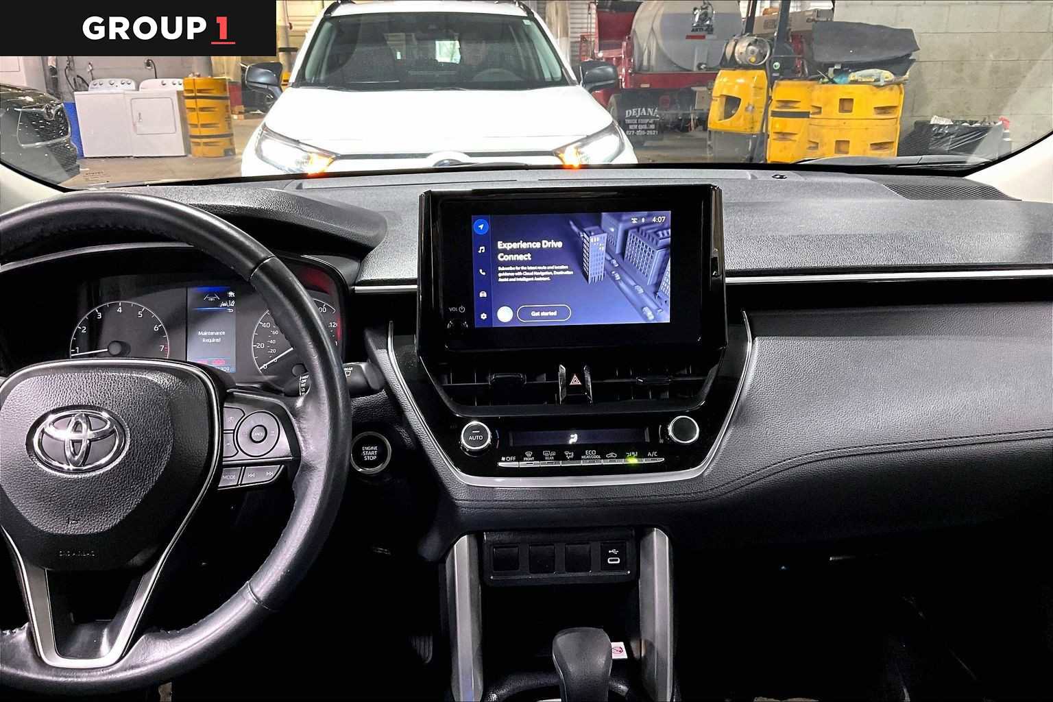 Used 2023 Toyota Corolla Cross LE w/ Moonroof Package AWD/4WD image 7