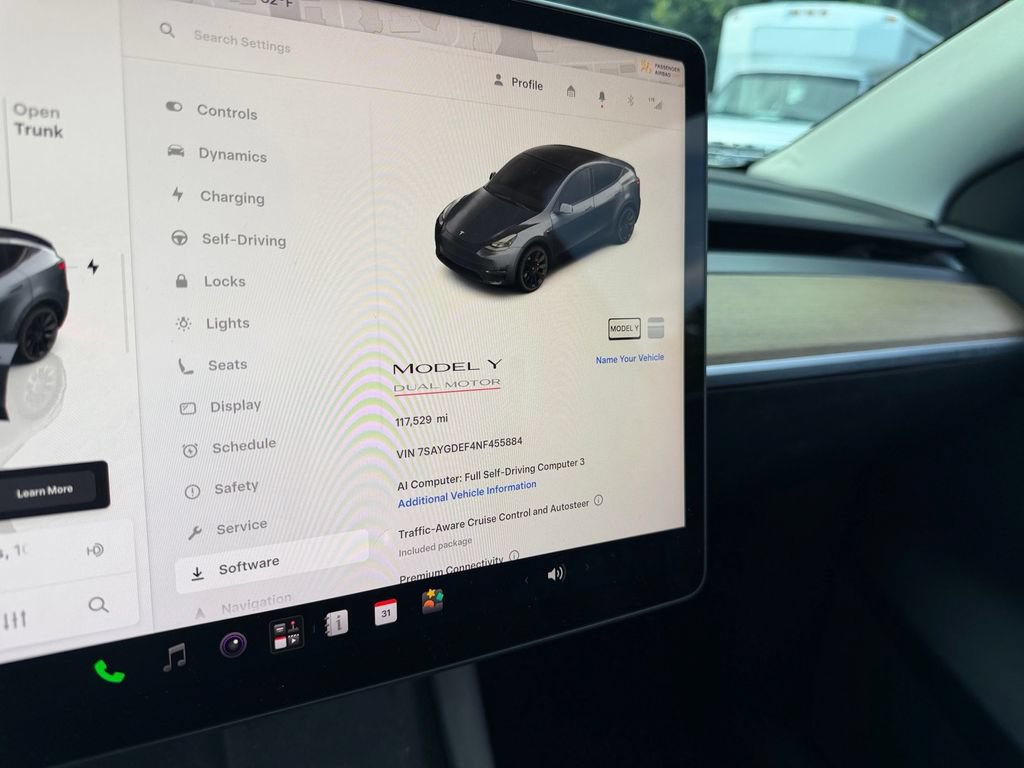 Used 2022 Tesla Model Y Performance AWD/4WD image 11