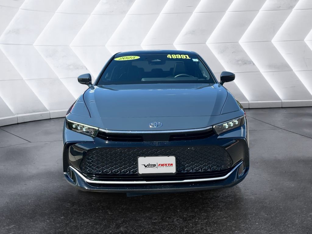 Used 2025 Toyota Crown Limited w/ Advanced Technology Package image 2