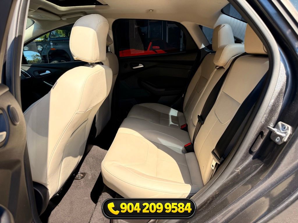 Used 2017 Ford Focus Titanium image 25