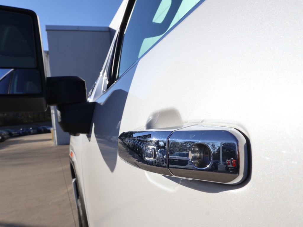 Used 2023 GMC Sierra 2500 Denali w/ Denali Ultimate Package image 11
