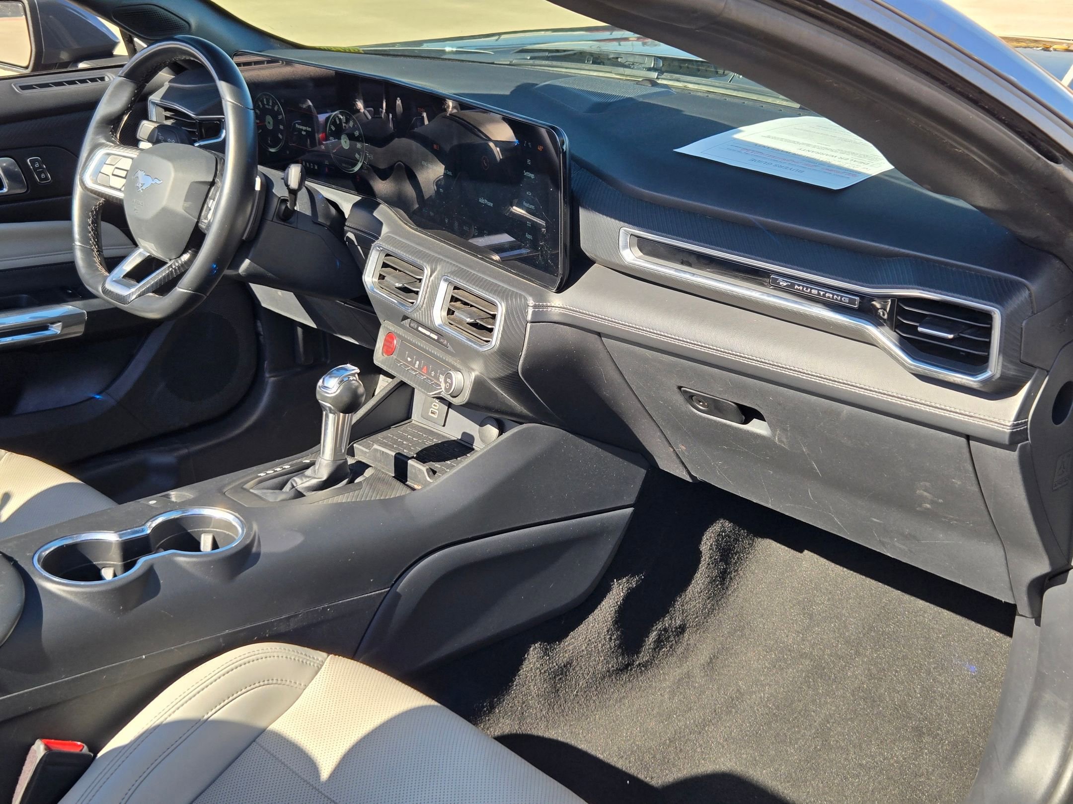 Used 2024 Ford Mustang GT Premium image 31