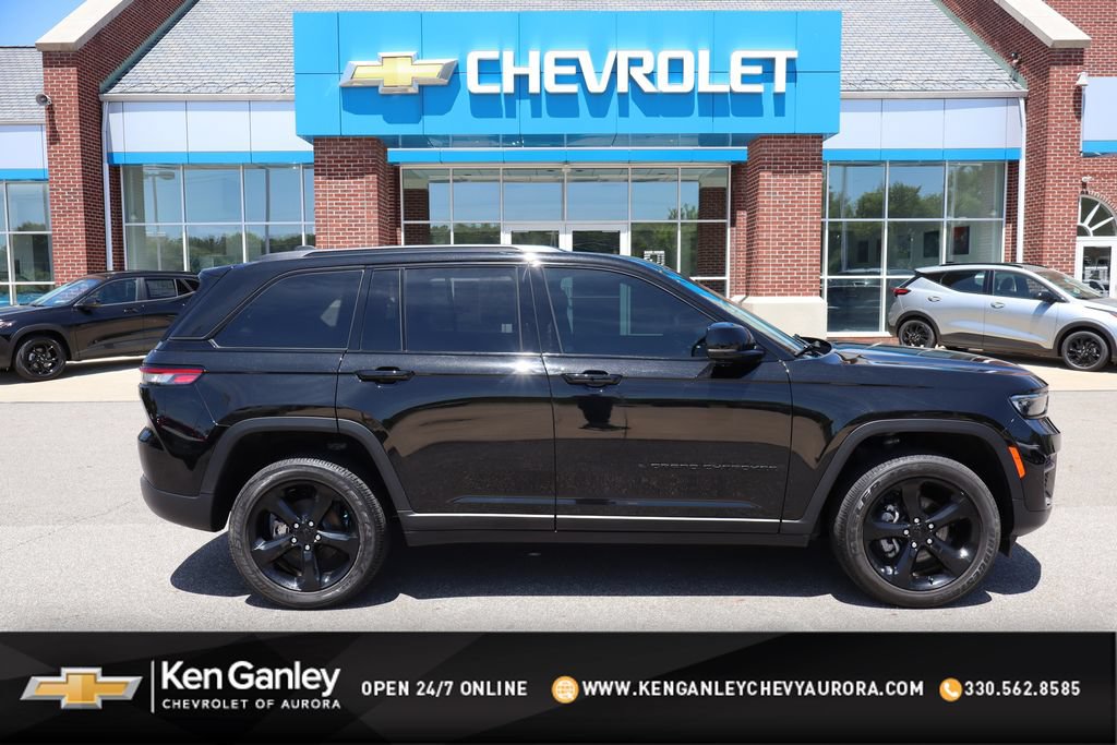Used 2024 Jeep Grand Cherokee Altitude AWD/4WD 360° Tour