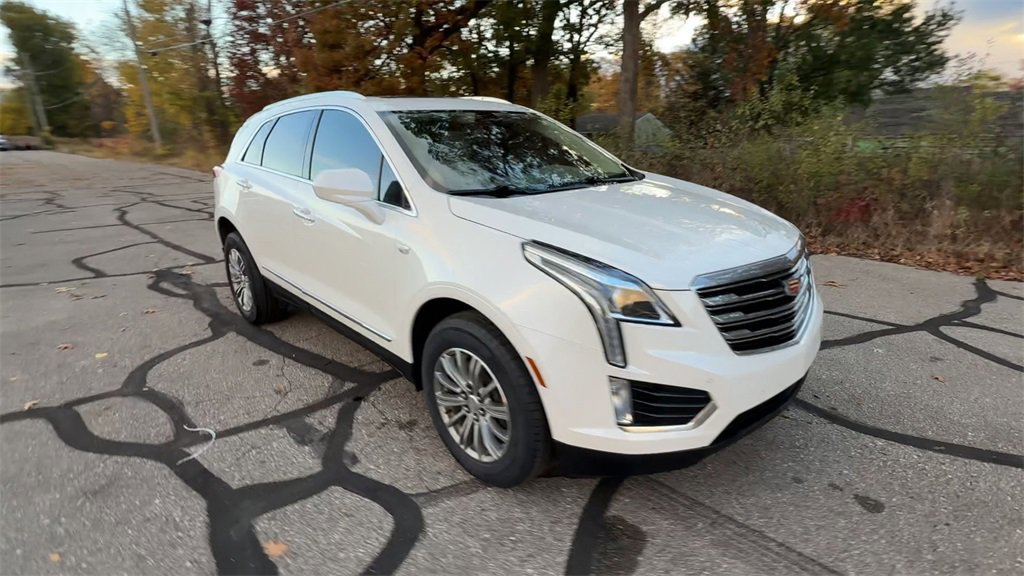 Certified 2019 Cadillac XT5 Luxury image 2