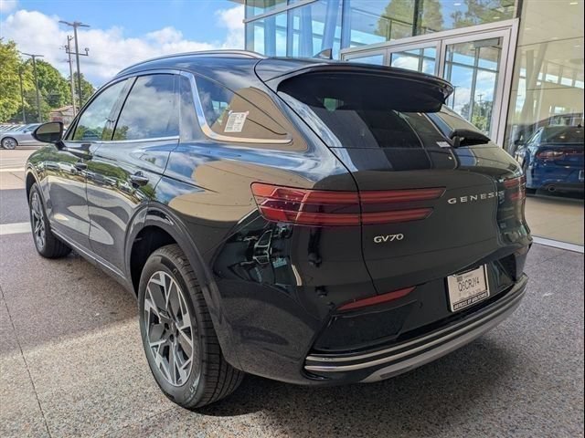 Used 2026 Genesis Electrified GV70 AWD/4WD image 3