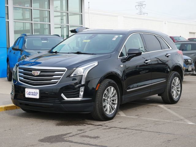 Used 2017 Cadillac XT5 Luxury w/ Driver Awareness Package image 2
