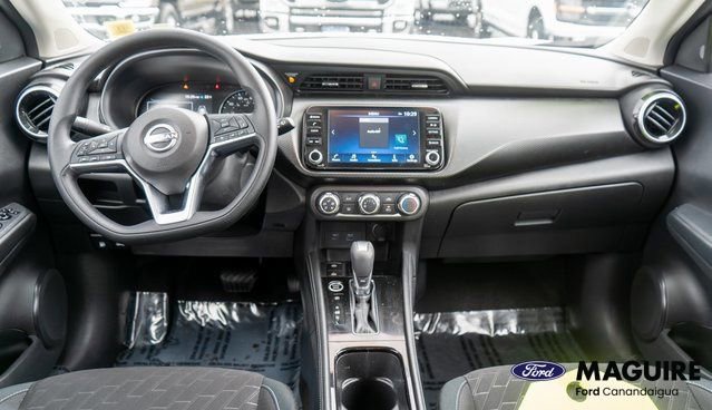 Used 2024 Nissan Kicks SV image 14