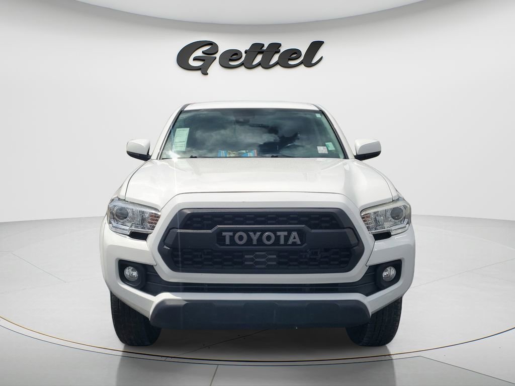 Used 2021 Toyota Tacoma SR5 image 2