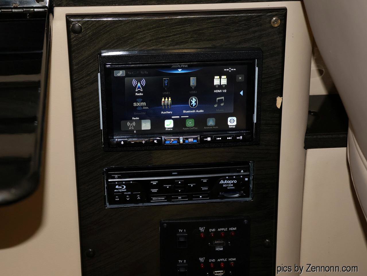 Used 2018 Mercedes-Benz Sprinter 3500 image 37