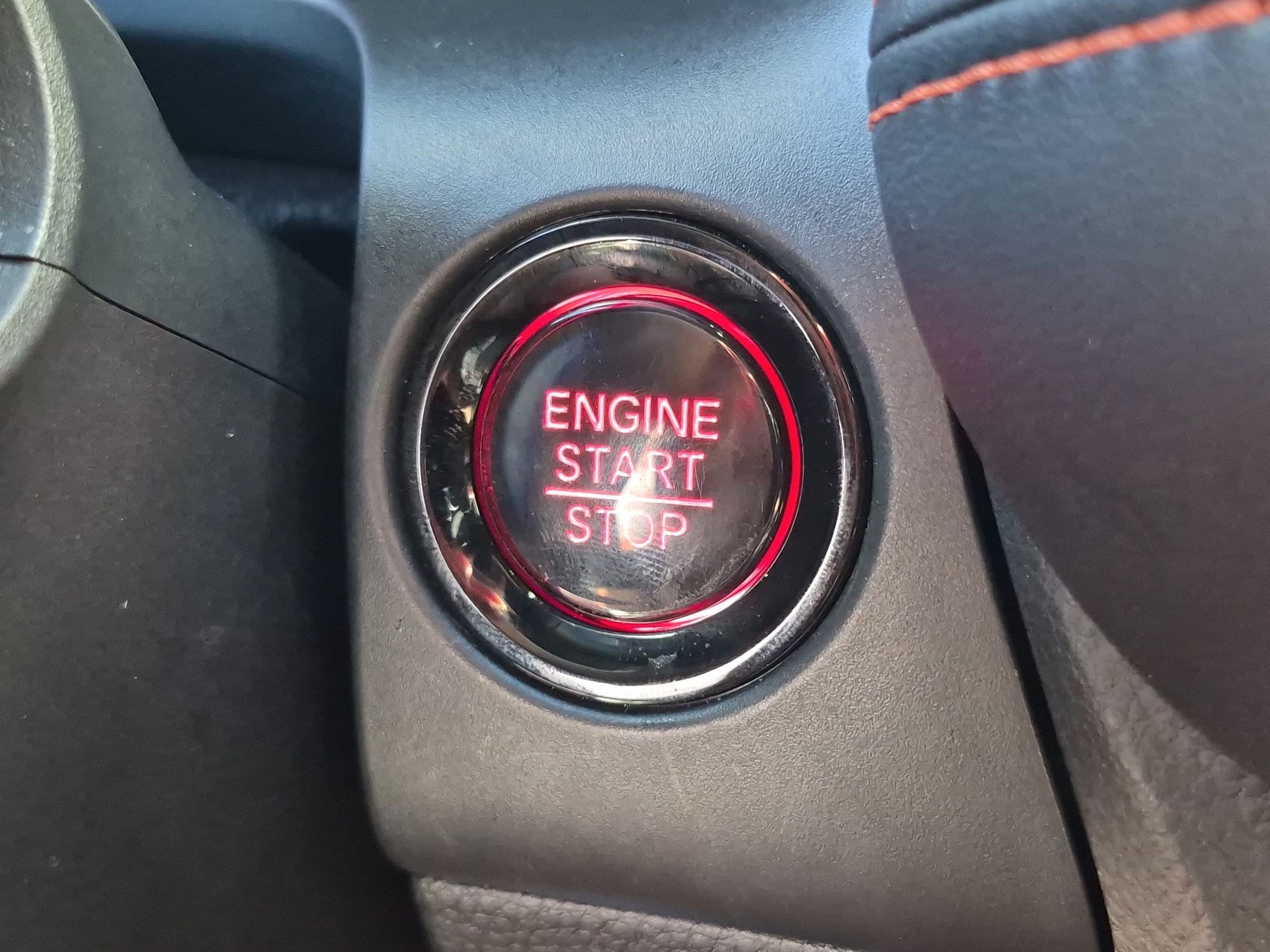 Certified 2025 Honda HR-V Sport image 21