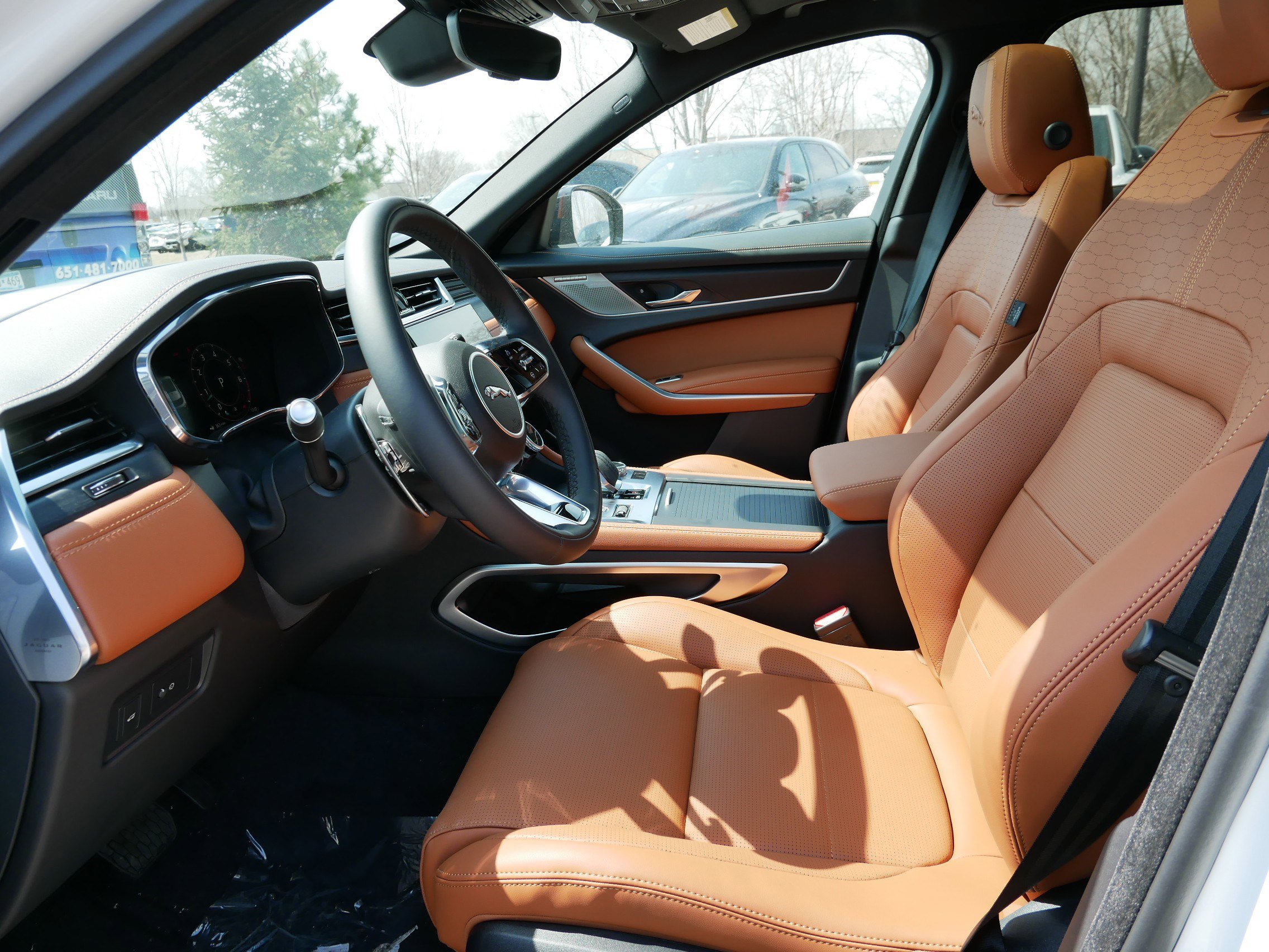 New 2026 Jaguar F-PACE R-Dynamic S image 3