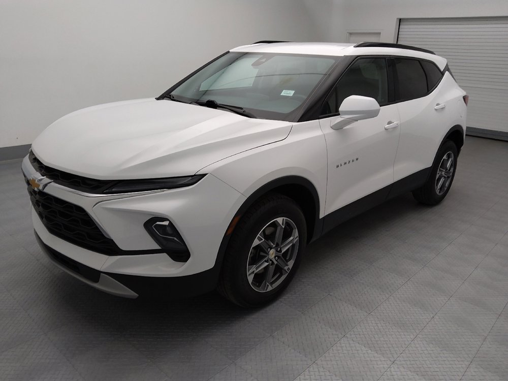 Used 2023 Chevrolet Blazer LT w/ Convenience Package image 2