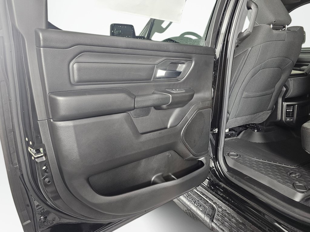 New 2026 RAM 1500 Warlock AWD/4WD image 32