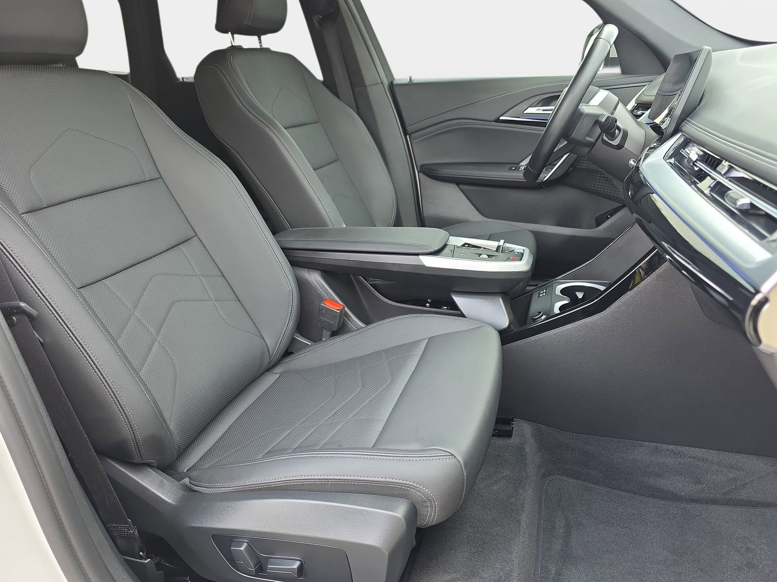 Used 2023 BMW X1 xDrive28i w/ Convenience Package image 10