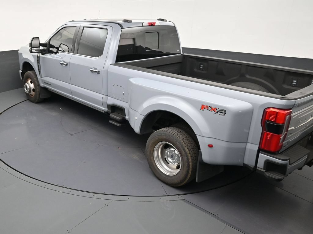 Used 2024 Ford F350 Platinum AWD/4WD image 14
