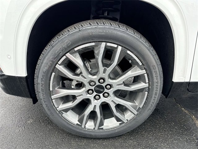 New 2026 GMC Acadia Denali Ultimate w/ LPO, Floor Liner Package image 10