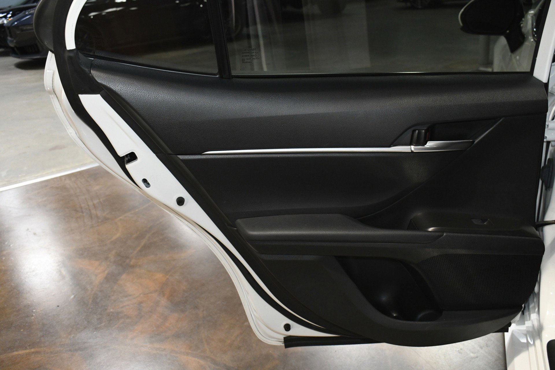 Used 2021 Toyota Camry LE image 45