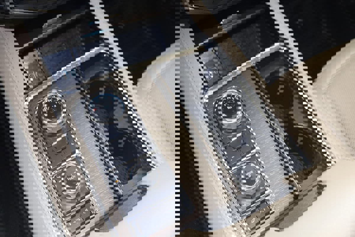 Used 2022 Ford Expedition Limited image 29